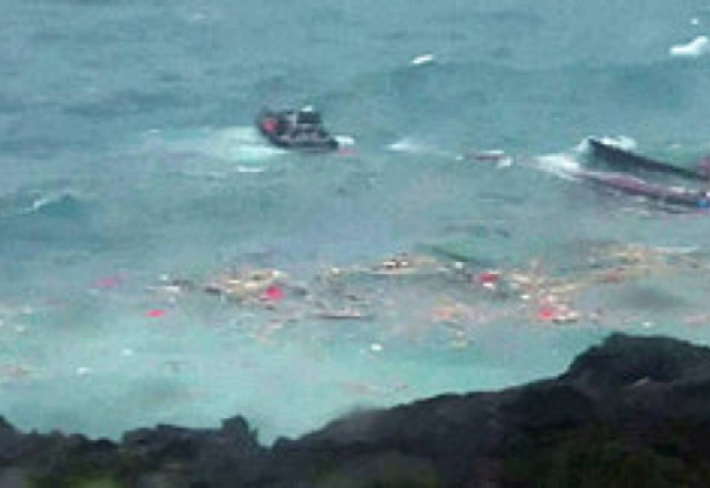 Πολύνεκρο ναυάγιο στην Ινδονησία