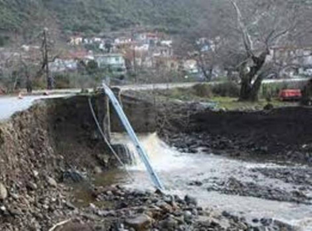 Αποκατάσταση ζημιών σε Θεσσαλονίκη και Χαλκιδική