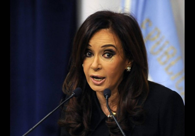 Ελλάδα-Αργεντινή, βίοι αντίθετοι