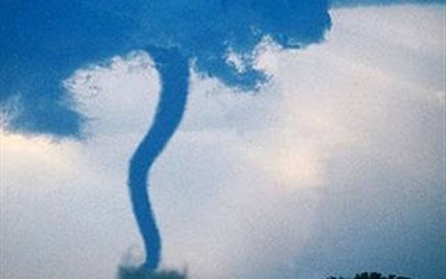 Φονικός τυφώνας στην Ιαπωνία