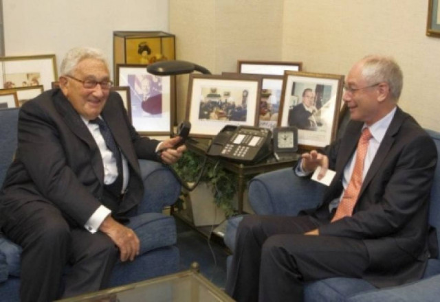 Ο Κίσσινγκερ έμαθε το τηλέφωνο της… Ευρώπης