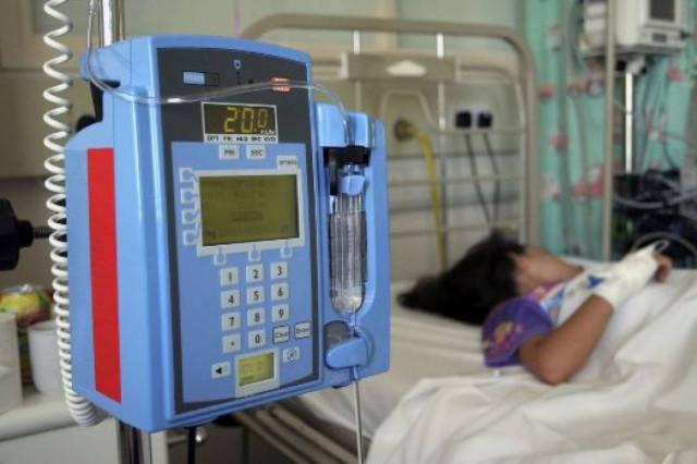 Χαροπαλεύει η 14χρονη που αυτοπυρπολήθηκε