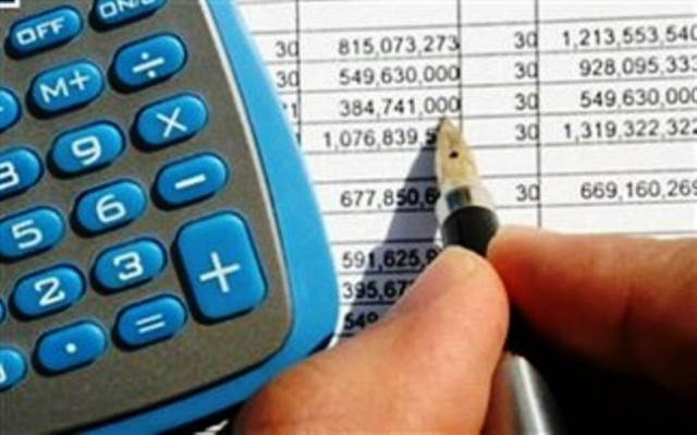 Ελεγκτικές εταιρείες και δικηγόροι «σκανάρουν» τους μεγαλοοφειλέτες