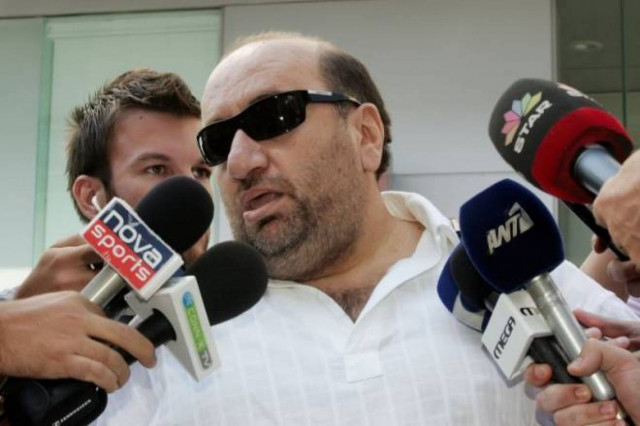 Τσάκας: «Ο πρίγκιπας θέλει να τελειώνουμε σύντομα»