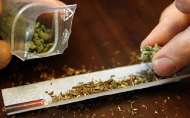 Σύλληψη νεαρού με συσκευασίες κάνναβης