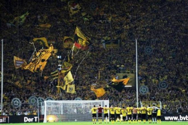 Η Ευρώπη παίζει μπάλα