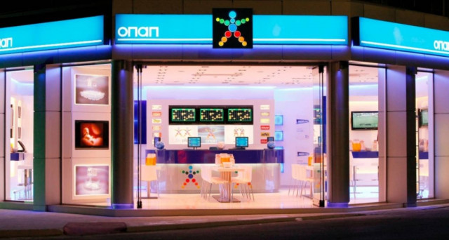 Εντός της εβδομάδας η συμφωνία για αεροδρόμιο και ΟΠΑΠ