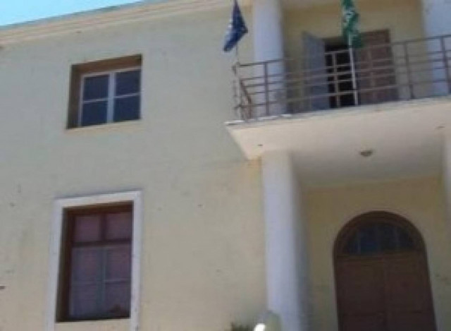 Έκρηξη σε γραφεία του ΠΑΣΟΚ στη Ρόδο