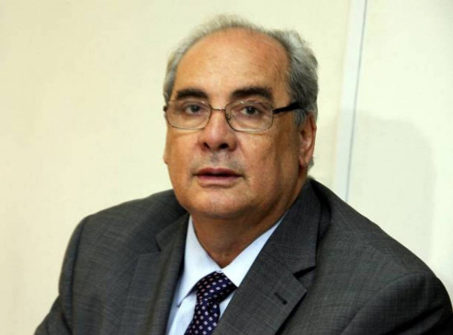 Β. Μιχαλολιάκος: «Το λιμάνι του Πειραιά δεν πωλείται»