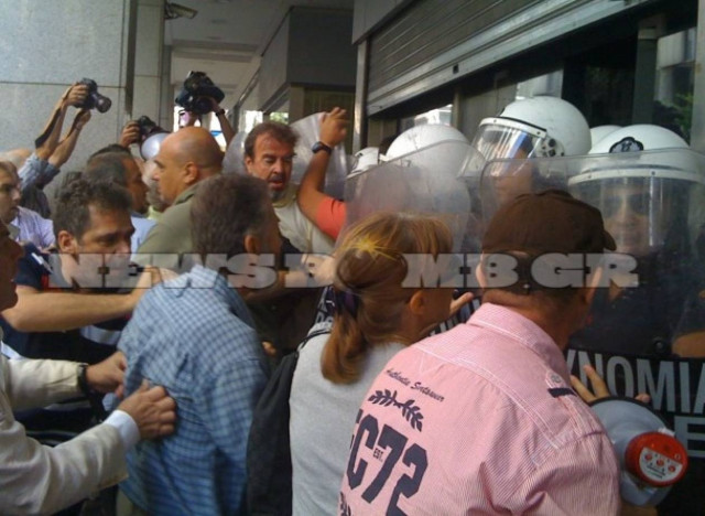 Πεδίο μάχης το υπουργείο Οικονομικών