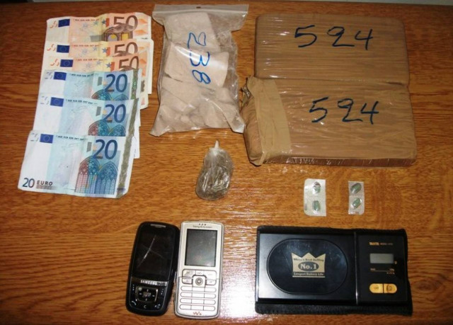 «Τσάκωσαν» έμπορους ναρκωτικών