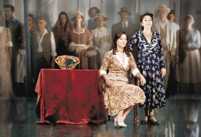 Το Τρίτο στεφάνι στο Παλλάς