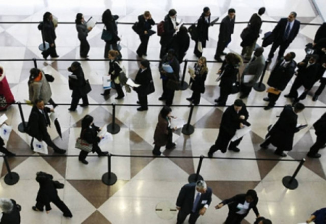 ΓΣΕΕ: Στο 22% -23% η πραγματική ανεργία