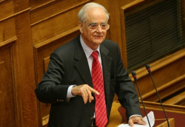 Απ.Κακλαμάνης: ΜΜΕ θέλουν τη χρεοκοπία της χώρας