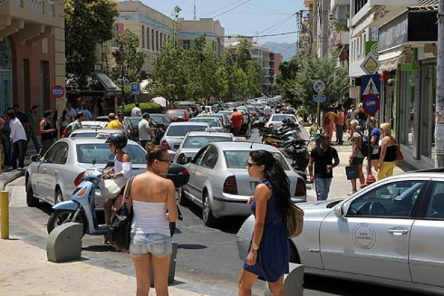 Χωρίς ταξί για δύο μέρες και η Κρήτη