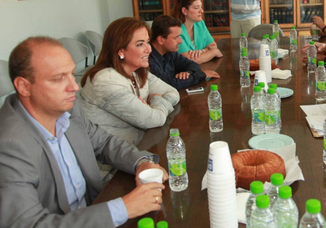 Συνάντηση Ντόρας - ΟΛΜΕ