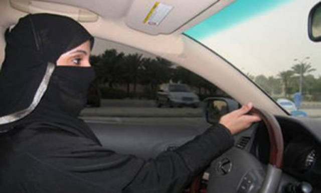 Ο βασιλιάς της Σαουδικής Αραβίας «γλύτωσε» γυναίκα από μαστίγωμα