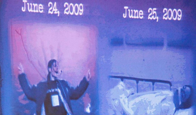 Σοκάρουν οι φωτογραφίες του νεκρού Μάικλ Τζάκσον