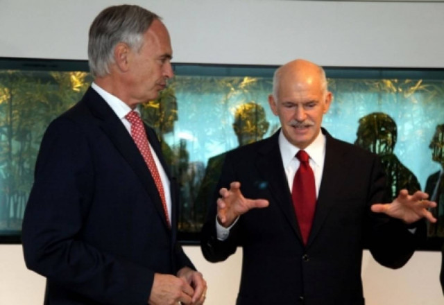 Spiegel Online: «Ο μίστερ-Κρίση μιλάει ωραία αλλά χωρίς καμία κριτική»!