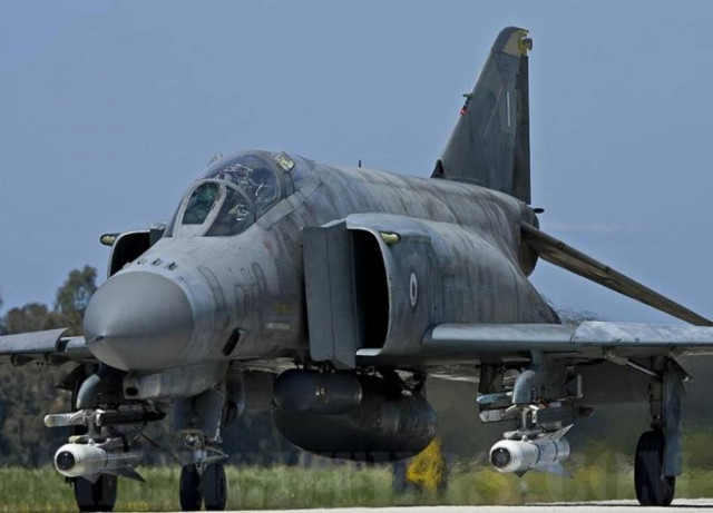 Διαμαρτυρία για τις πτήσεις του ΝΑΤΟ