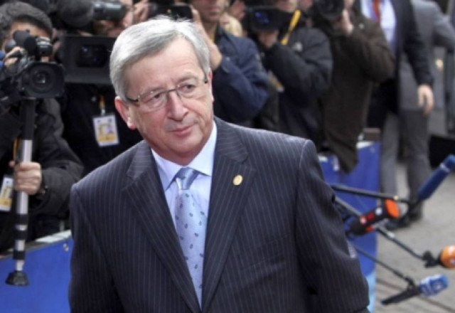 Γιούνκερ: Αντίθετος σε ενίσχυση του EFSF
