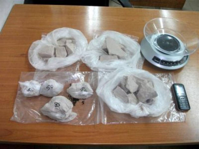 Συλλήψεις για κατοχή και εμπορία ναρκωτικών