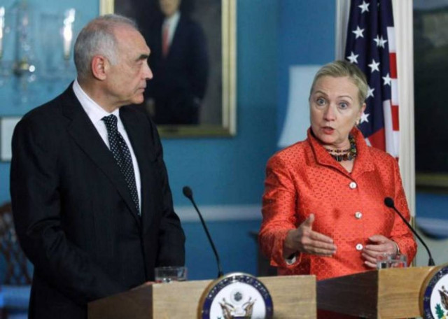 Χίλαρι για Αίγυπτο και Μέση Ανατολή