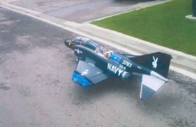 Σχεδίαζε τρομοκρατική επίθεση με τηλεκατευθυνόμενα!