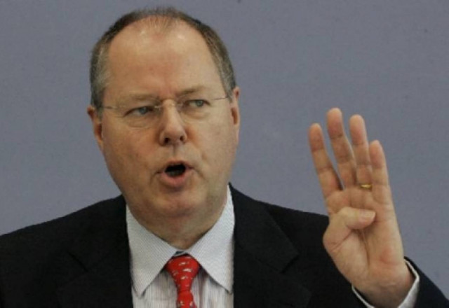 «Η Ελλάδα έχει σχεδόν πτωχεύσει»