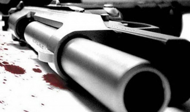 Προειδοποιητικά πυρά σε «νονό» της νύχτας