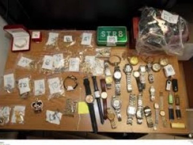 Στα πράσα δυο Ουκρανοί με δράση... 104 ληστείες