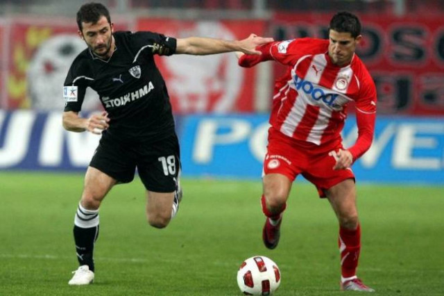 Πλούσιο μενού με... επιδόρπιο στο Φάληρο