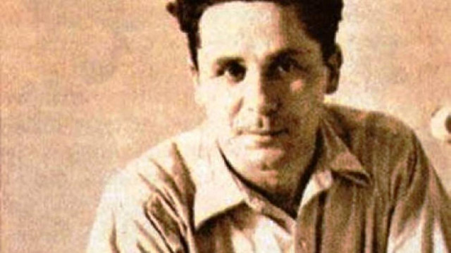 Το ΚΚΕ αποκαθιστά τον Ζαχαριάδη, ακολουθούν Άρης και Βαβούδης