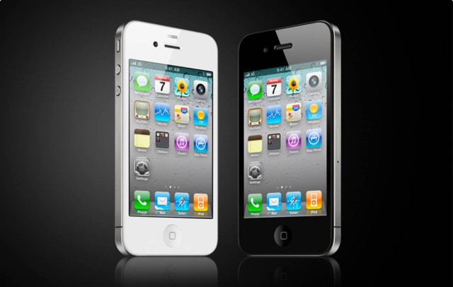Αναμένεται να «σαρώσει» το iPhone 4 στο eBay