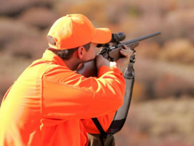 Σκότωσε τον αδελφό του γιατί τον πέρασε για αγριογούρουνο!