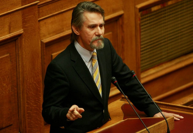 Κυβέρνηση εθνικής ενότητας ζητά ο Σαλαγιάννης