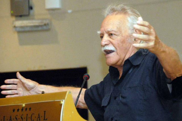 Ομιλία Μ. Γλέζου στο Ξυλόκαστρο