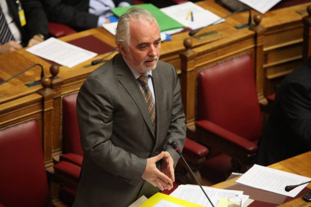 Περικοπές 30% στις επικουρικές συντάξεις άνω των 150 ευρώ