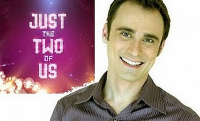 Στον «πάγο» το Just the 2 of Us!