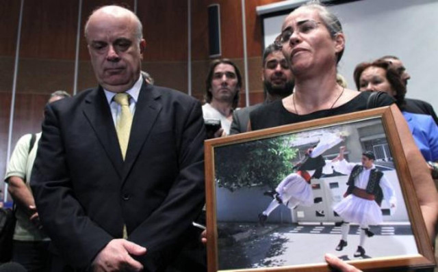 «Αν ήμουν ο Χριστόφιας θα γονάτιζα»