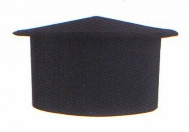 Ο ιερέας, η σύζυγος και η …ερωμένη