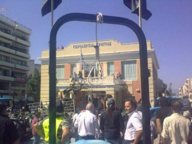 Κατάληψη αγροτών στην περιφέρεια Κρήτης