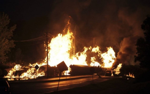 Έκρηξη σε φορτηγό τρένο στις ΗΠΑ