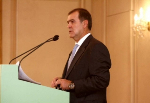 Γιατί ο Βγενόπουλος αγοράζει μετοχές