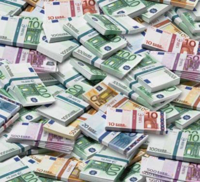 Λεφτά υπάρχουν για τα... golden boys των τραπεζών