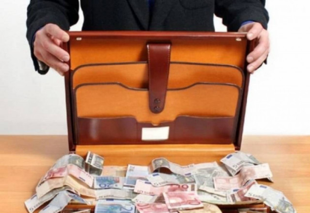 «Είκοσι δισ.έχουν κρύψει οι Έλληνες στην Ελβετία»!