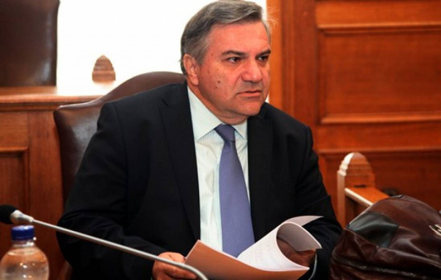 Φοιτητές γιαούρτωσαν τον Χ. Καστανίδη