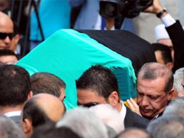 Ανέβαλλε  το ταξίδι στη Συρία ο Ερντογάν