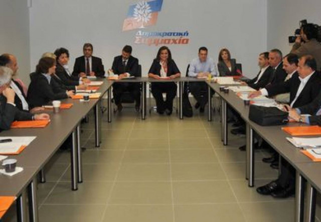 ΔΗ.ΣΥ: ΠΑΣΟΚ - ΝΔ μας οδηγούν στην καταστροφή