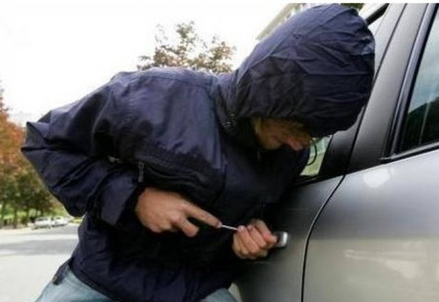 Στον εισαγγελέα ο Γεωργιανός που είχε ρημάξει τα Νότια προάστια